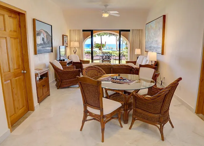 Condominios Brisa - Ocean Front